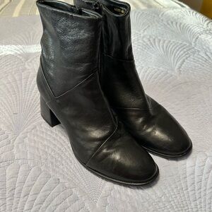 Napoleoni Black Leather Heeled Boots